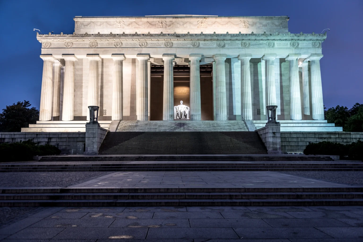 Lincoln-Memorial-National-Mall